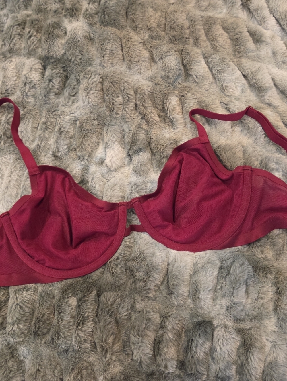 AUDEN  Mesh Underwire Bra in Deep Berry - Picture 3 of 3